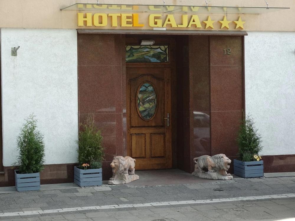 Gaja Aparthotel Poznan Exterior photo