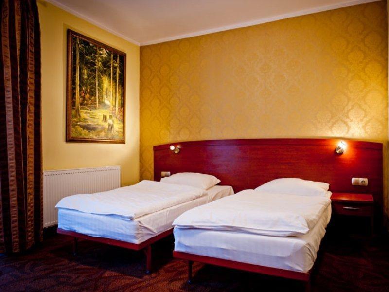 Gaja Aparthotel Poznan Exterior photo